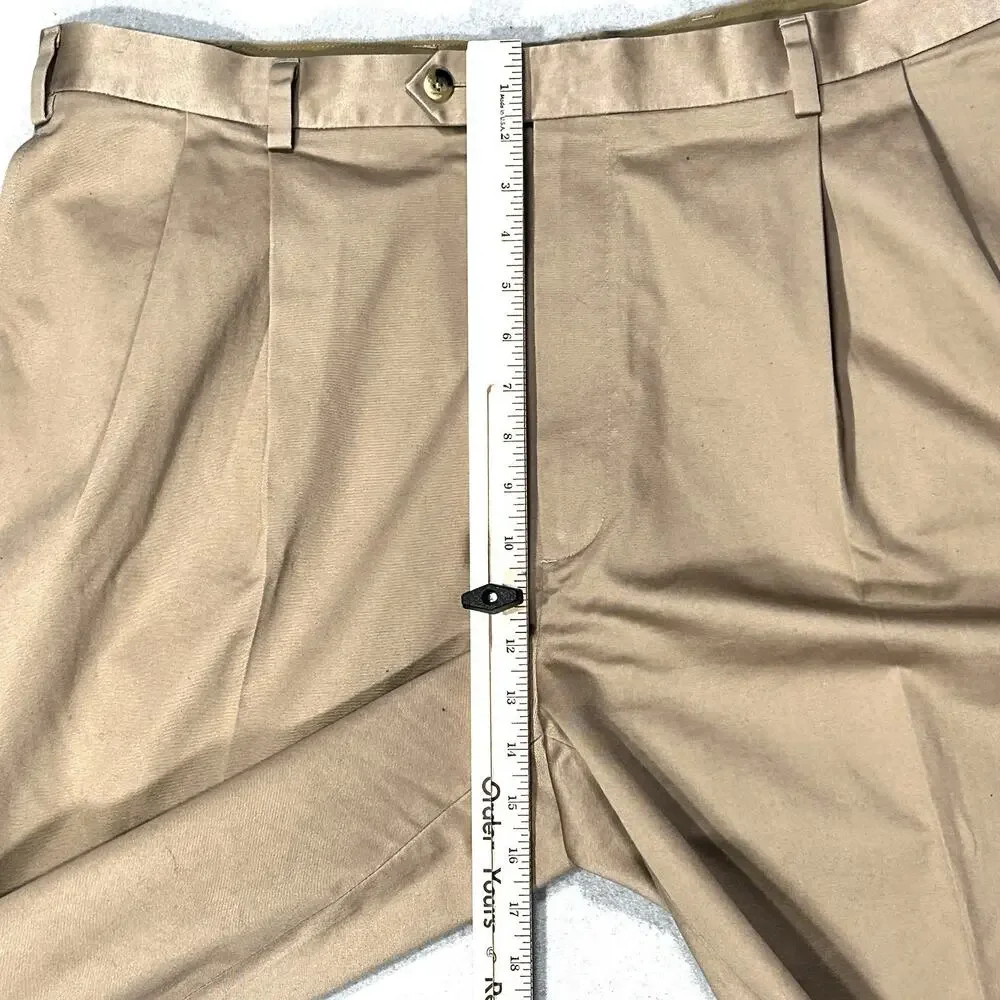 Joseph A. Banks Traveler's Collection Men's 44‎ X 28 Pleated Cotton Khakis Pants
